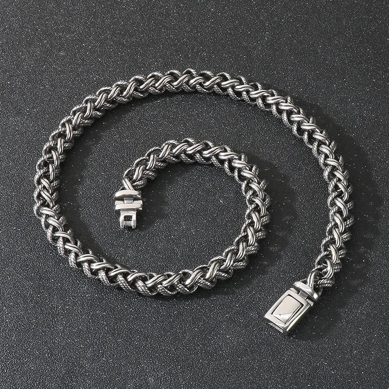 Men's titanium steel keel chain necklace with geometric shapes and antique silver finish