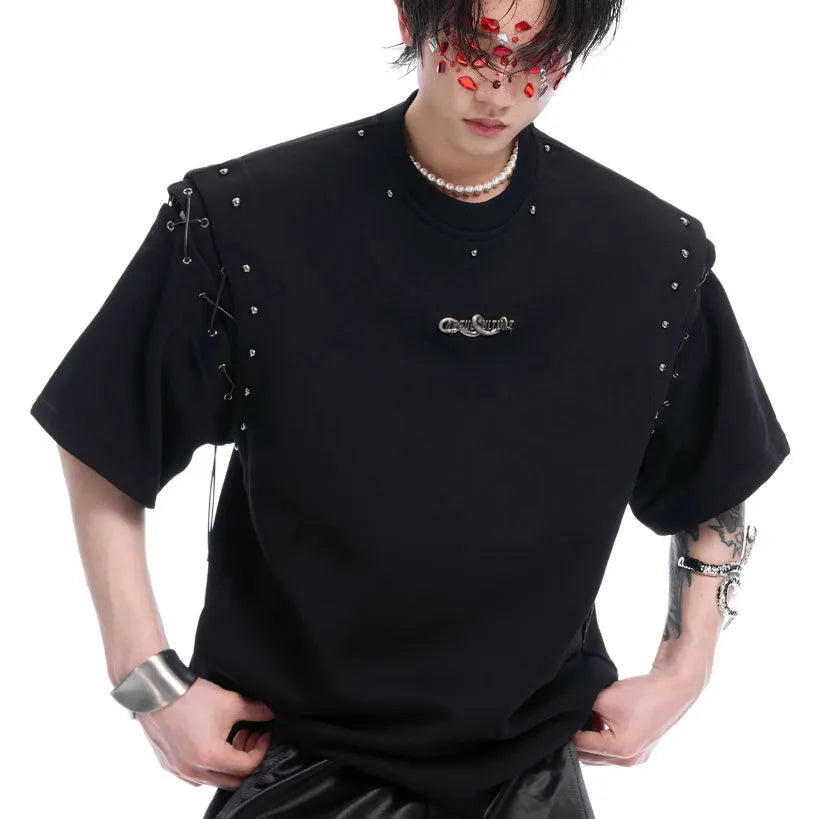 Niche deconstruction black short sleeve T-shirt with front lace-up fastening and cutout detail.