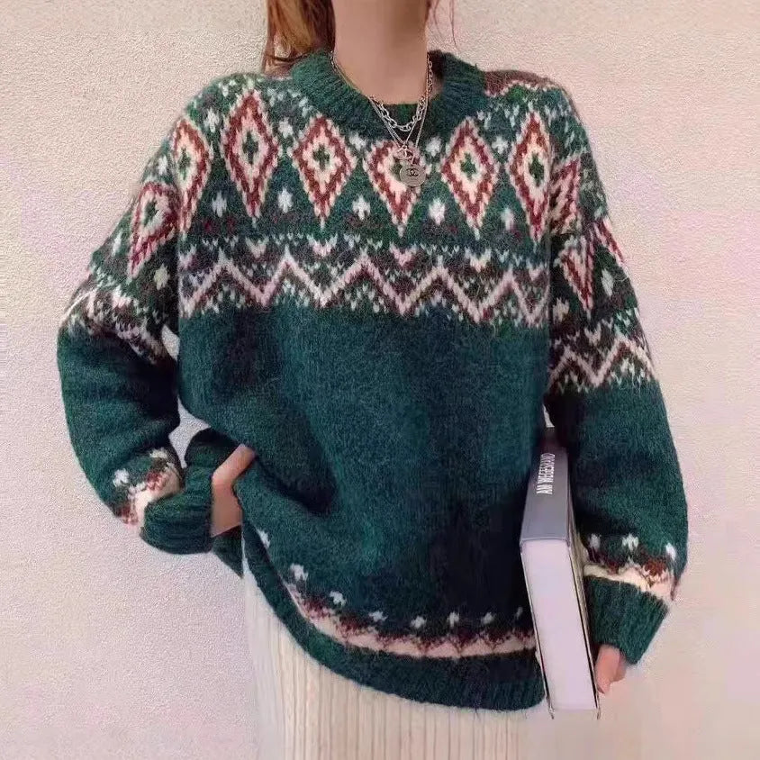 Loose retro striped pullover knitted top with long sleeves in white colour option