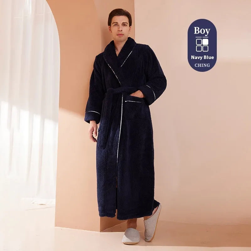 Super thick flannel couple's bathrobe in winter colours, shown in sizes M, XL and XXXL.