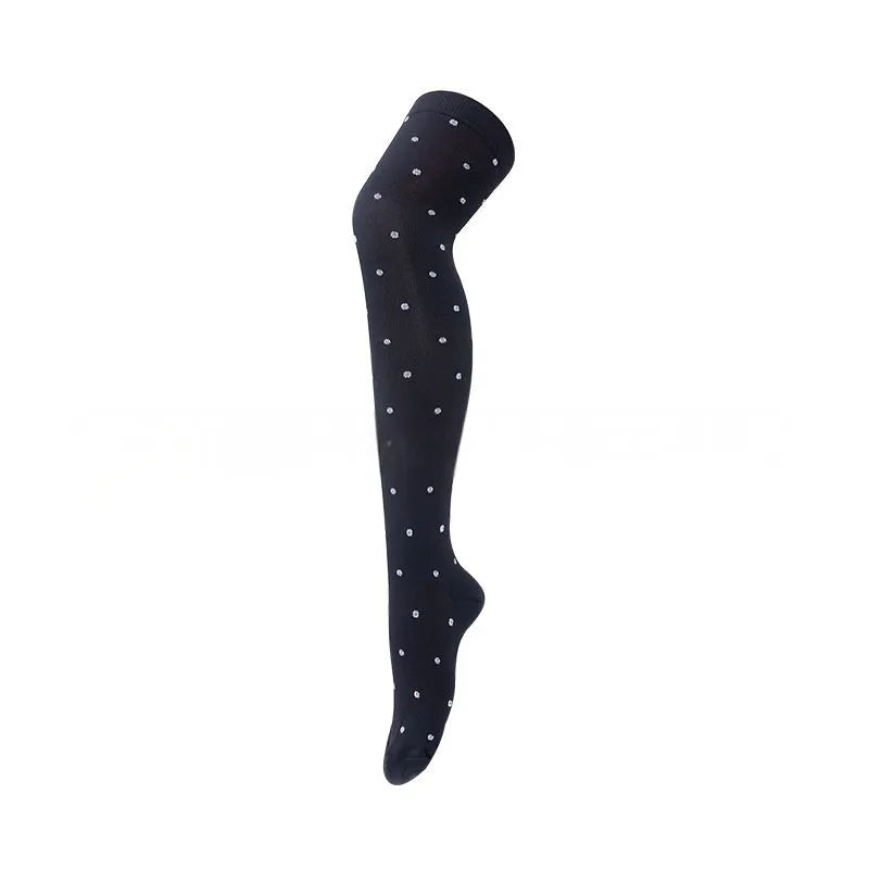 Outdoor sports running cycling long compression socks knee high quick dry polyester in multiple colours