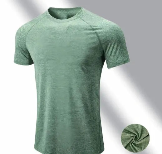 Men's black quick-dry running t-shirt with round neck and short sleeves