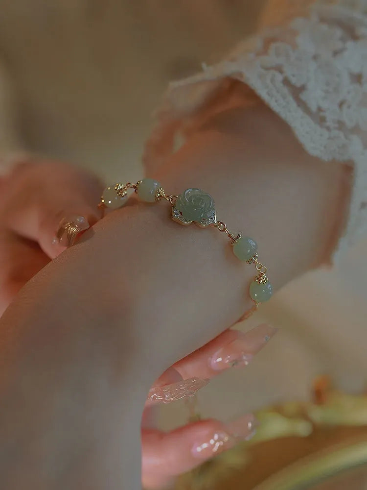 Hetian jade rose colour women's bracelet with 14K gilded accents and floral design
