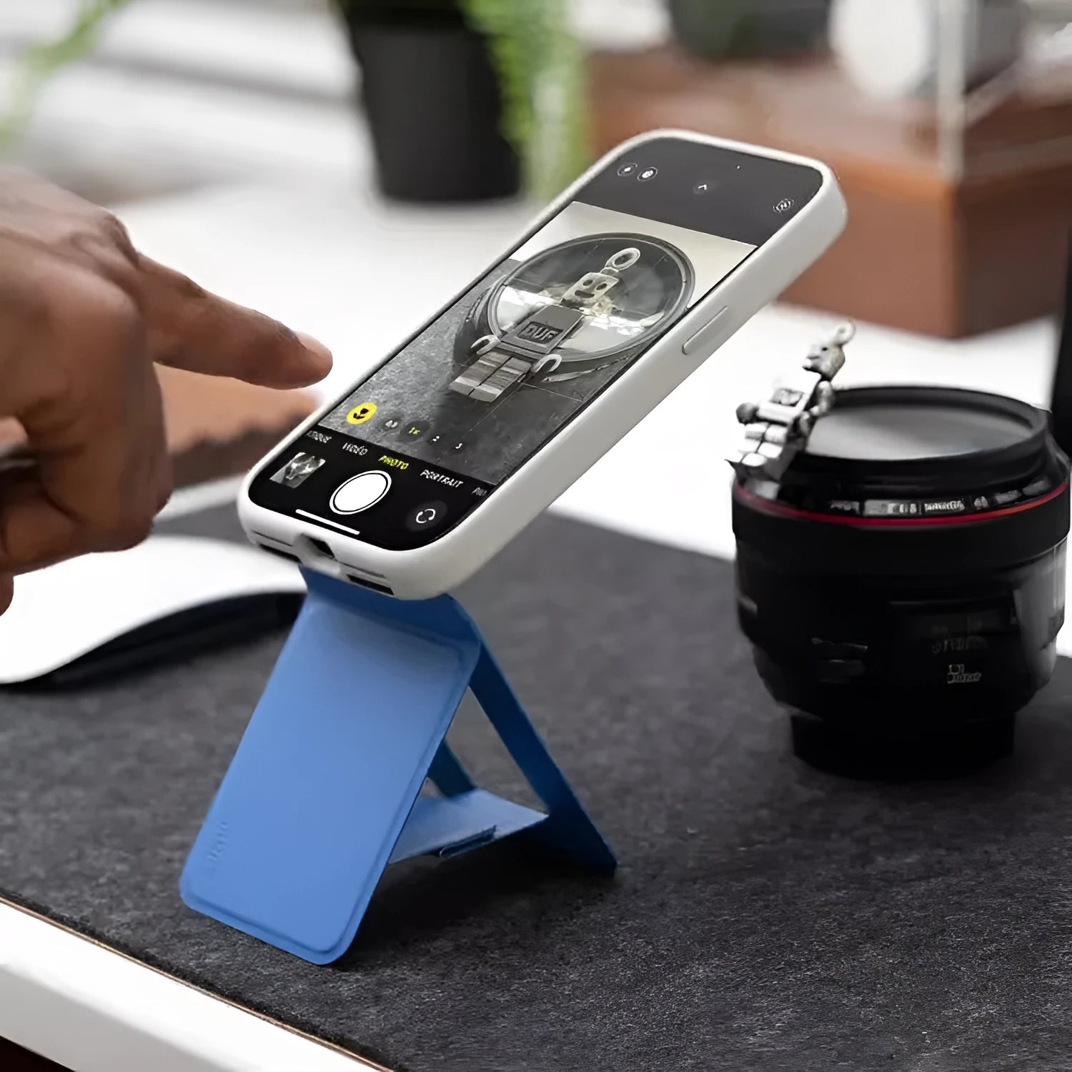 MOVAS leather magnetic phone holder case with dimensions 96.5x63.5x6.9mm in four colour options