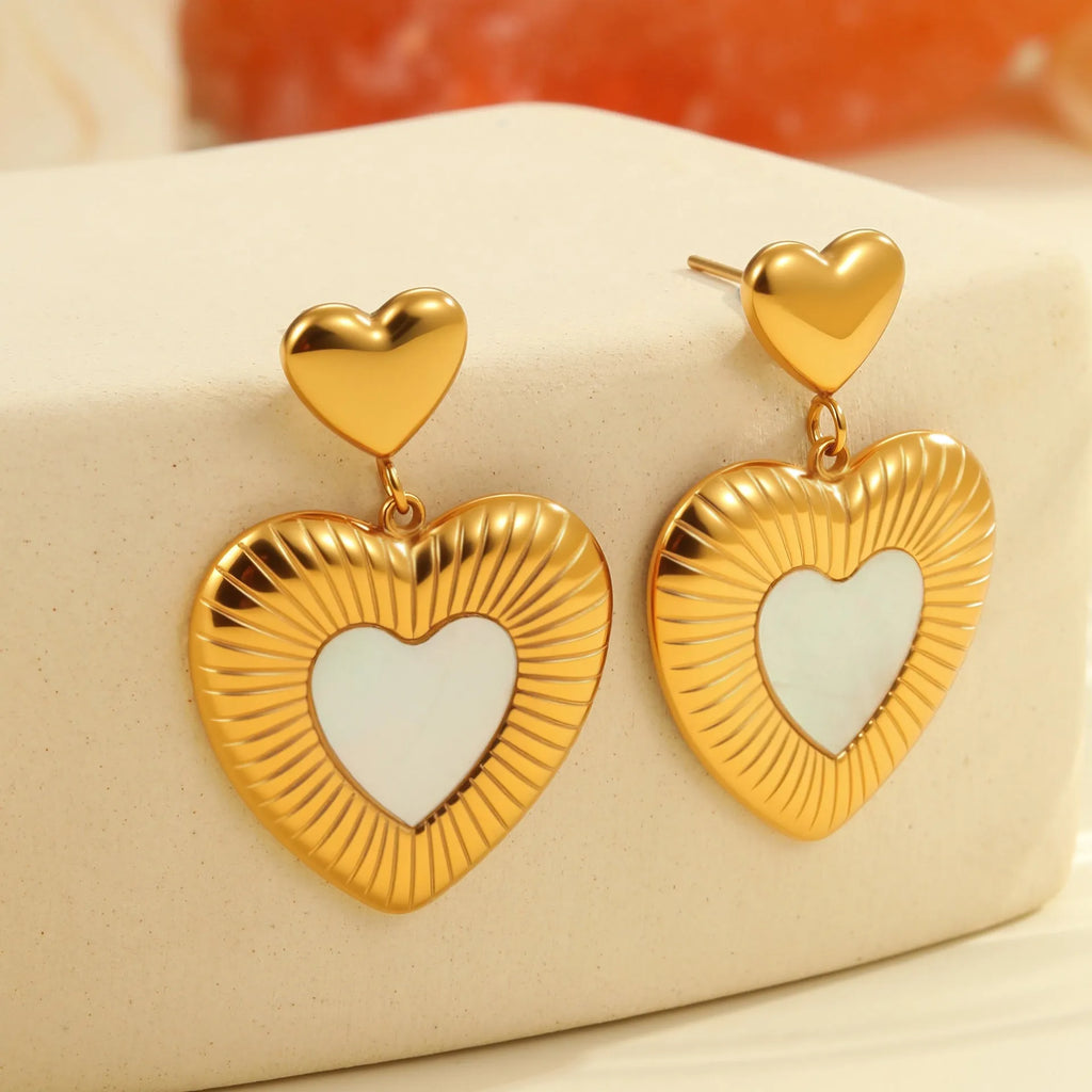 Gold-colour heart-shaped stainless steel earrings for women with electroplated finish