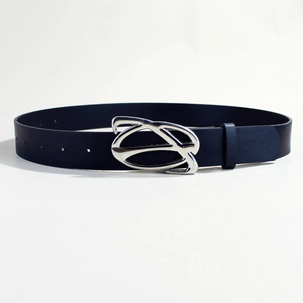 Silver buckle on a 3.3cm wide, 105cm long PU leather casual belt with snap button.