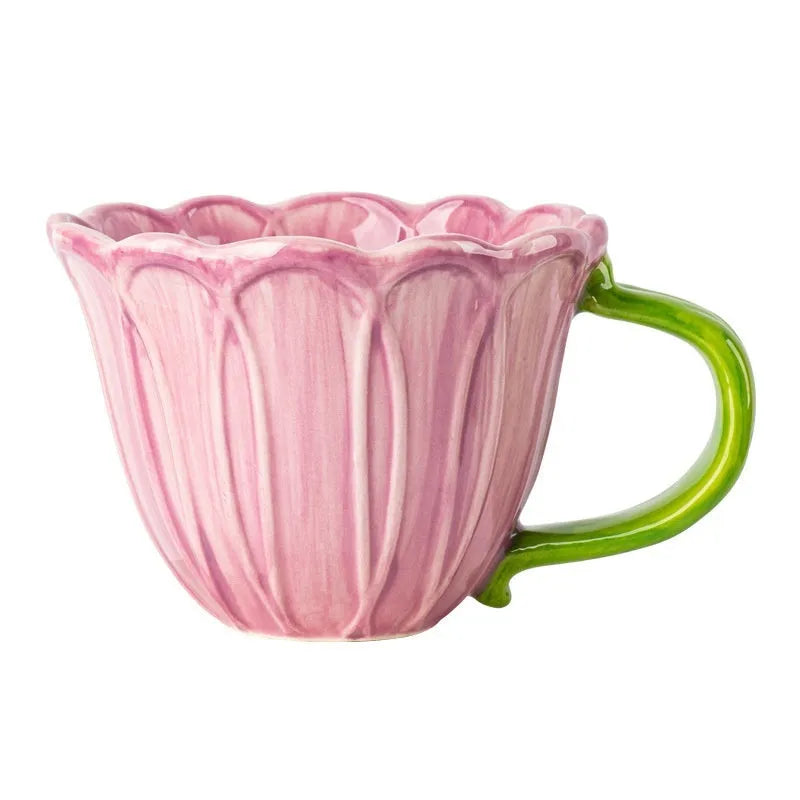 Red and purple ceramic breakfast cups with floral pastoral patterns, 500ml capacity.