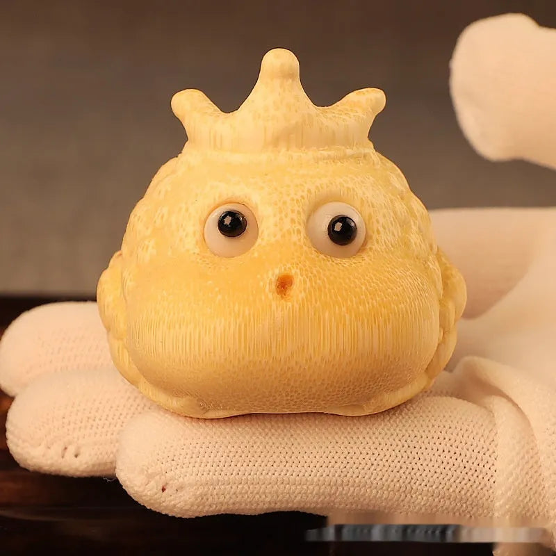 Solid bamboo carving ornament depicting crown princess toad with live eyes in cute style
