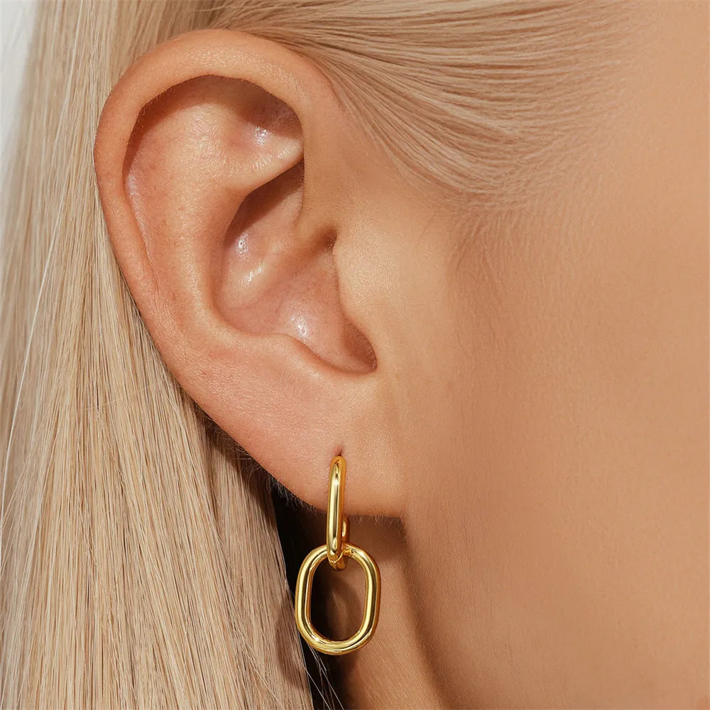 Brass diamond earclip earrings with geometric round design and electroplated gold finish