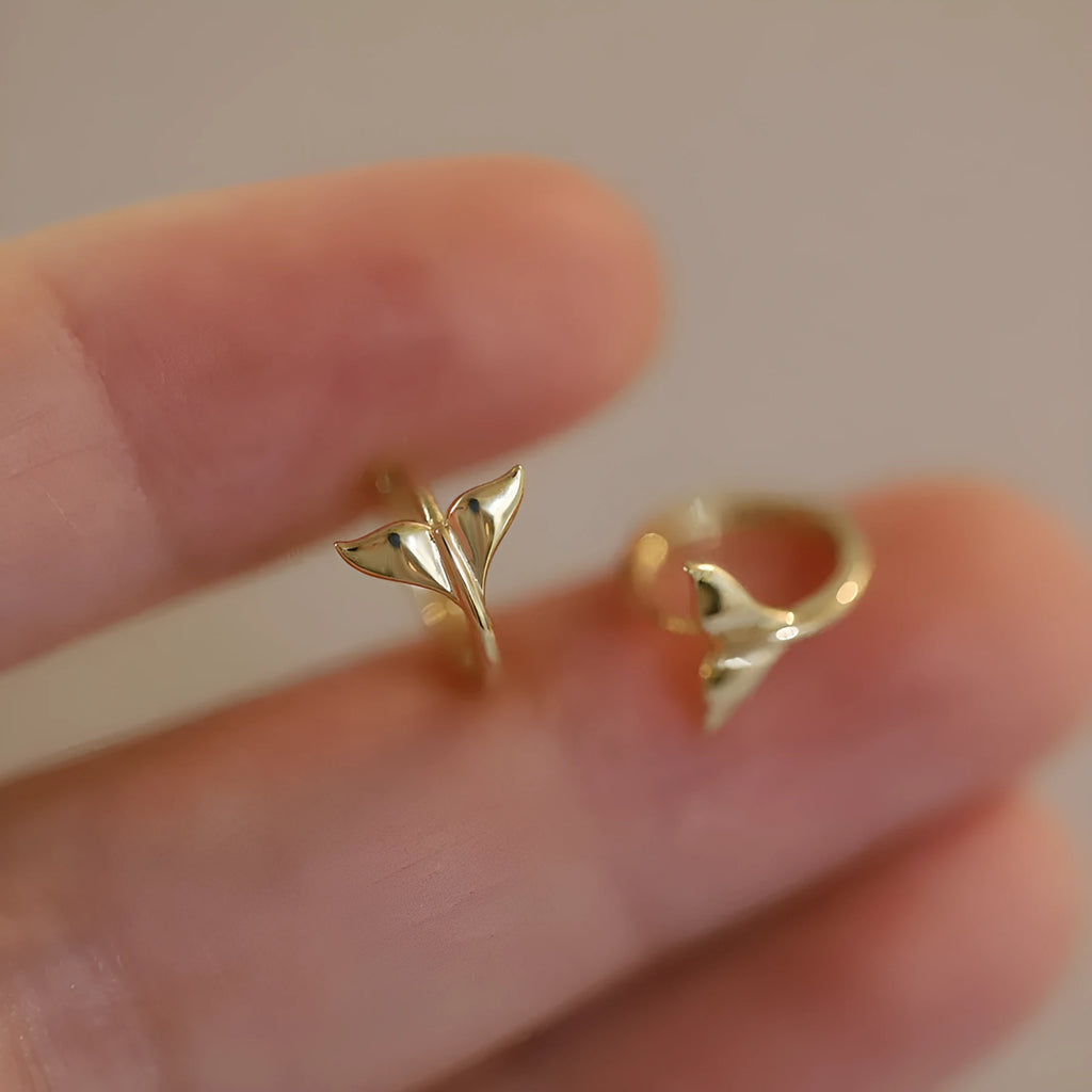 Gold plated fishtail hoop earrings made from sterling silver, showing 8mm inner diameter