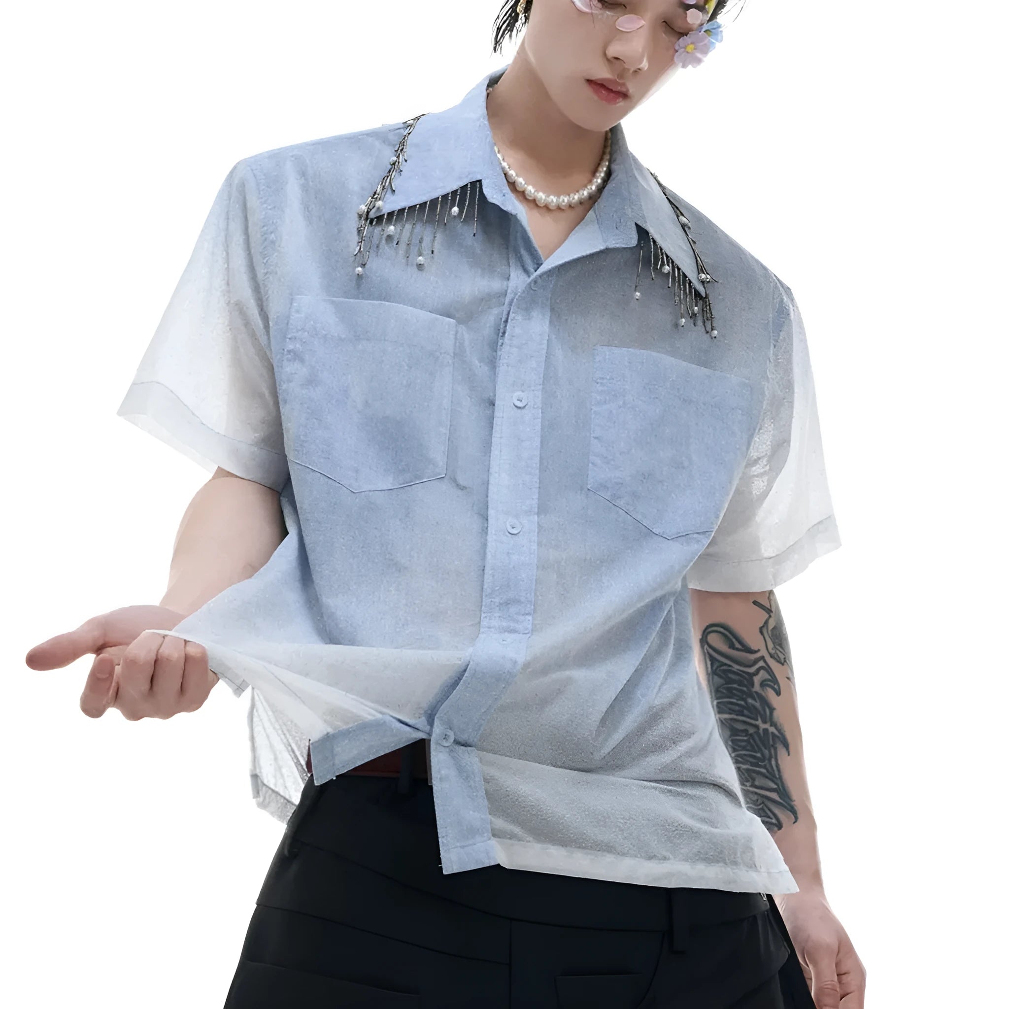 Men's blue and white gradient quilted pattern short sleeve casual shirt with loose fit