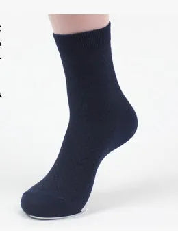 Men's bamboo fibre business socks in grey blue with a small square pattern.