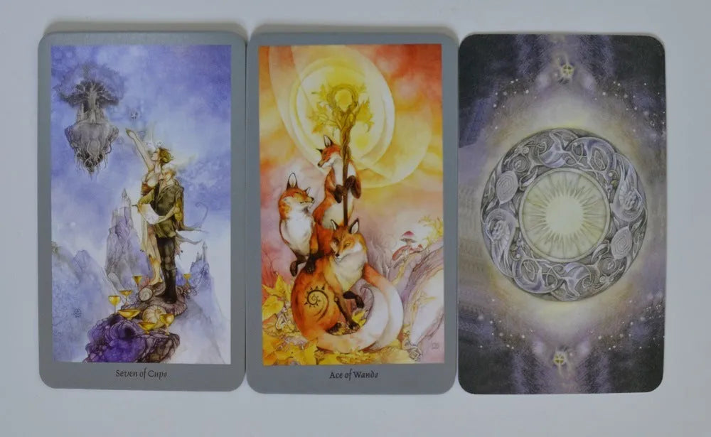 78-card tarot deck with 49x49cm flannel tablecloth in colour box