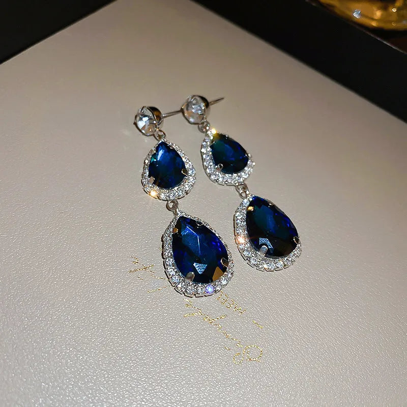 Silver needle water drop earrings and necklace set in blue and silver blue with alloy and zircon pendant