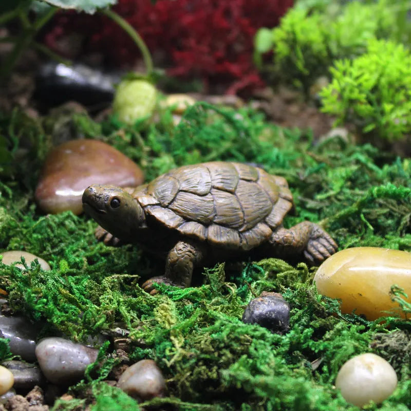 Realistic handcrafted resin turtle ornament for garden and indoor decoration
