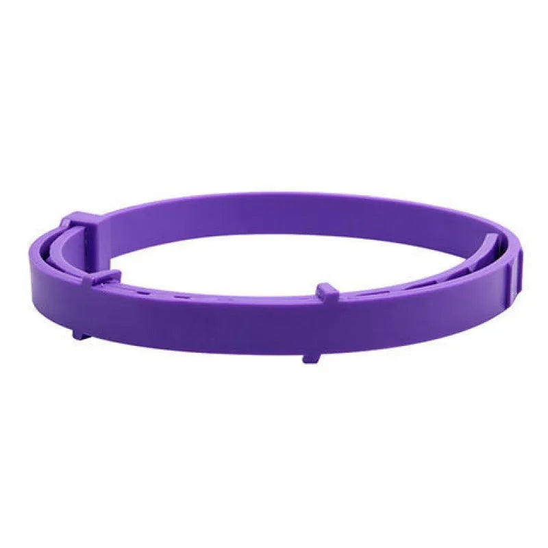 Adjustable pet anti-mosquito collar for cats and dogs, made with TPR silica gel and natural plant extracts, waterproof design