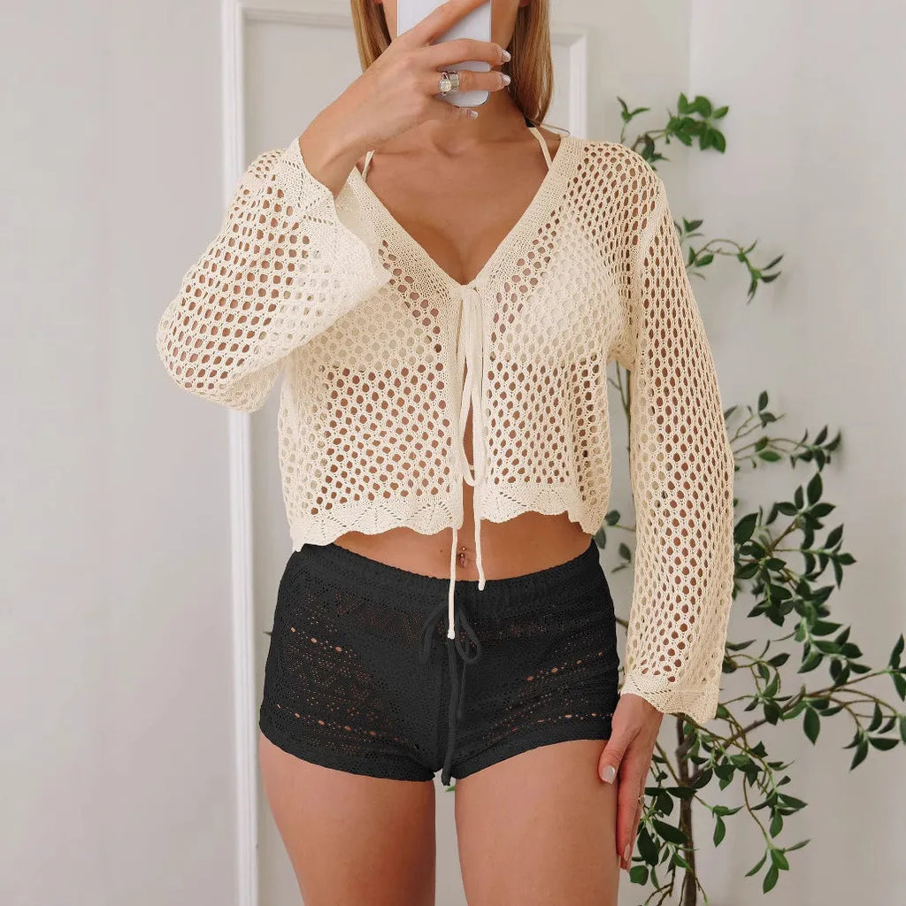 Short hollow woven cardigan blouse with bell sleeves in imitation cotton fabric