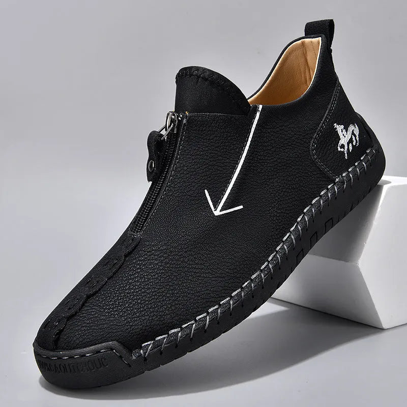 Men's front-zipper leather boots with round toe and mid-calf height in black colour