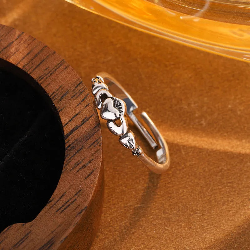 Love personalized small fresh open ring for women, retro silver heart shape on a copper base, adjustable band