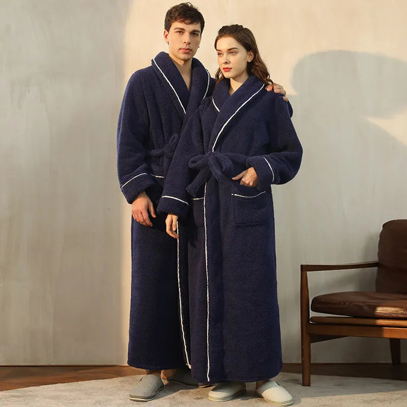 Super thick flannel couple's bathrobe in winter colours, shown in sizes M, XL and XXXL.