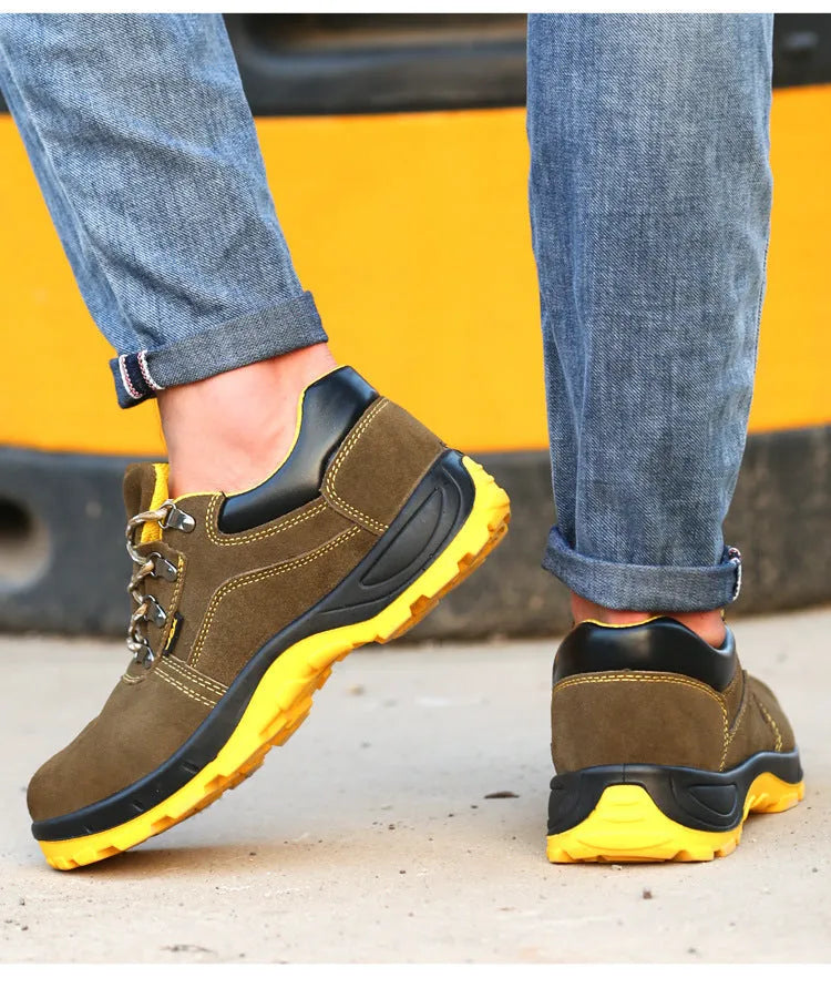 Bronze cow suede safety shoes with steel toe cap and non-slip sole pattern