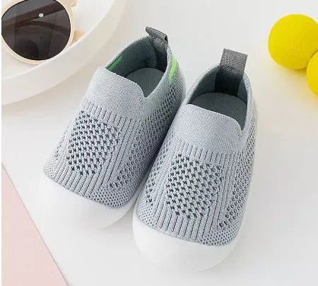 Baby soft sole non-slip walking shoes with breathable cotton upper and natural rubber sole in multiple colours