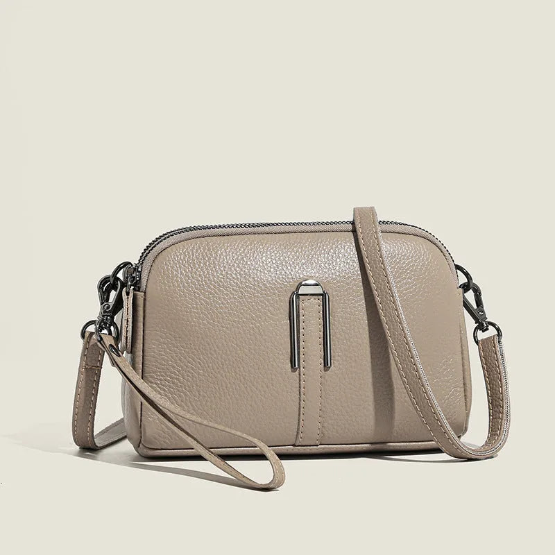 Genuine leather women's shoulder bag in horizontal square shape with urban simplicity design