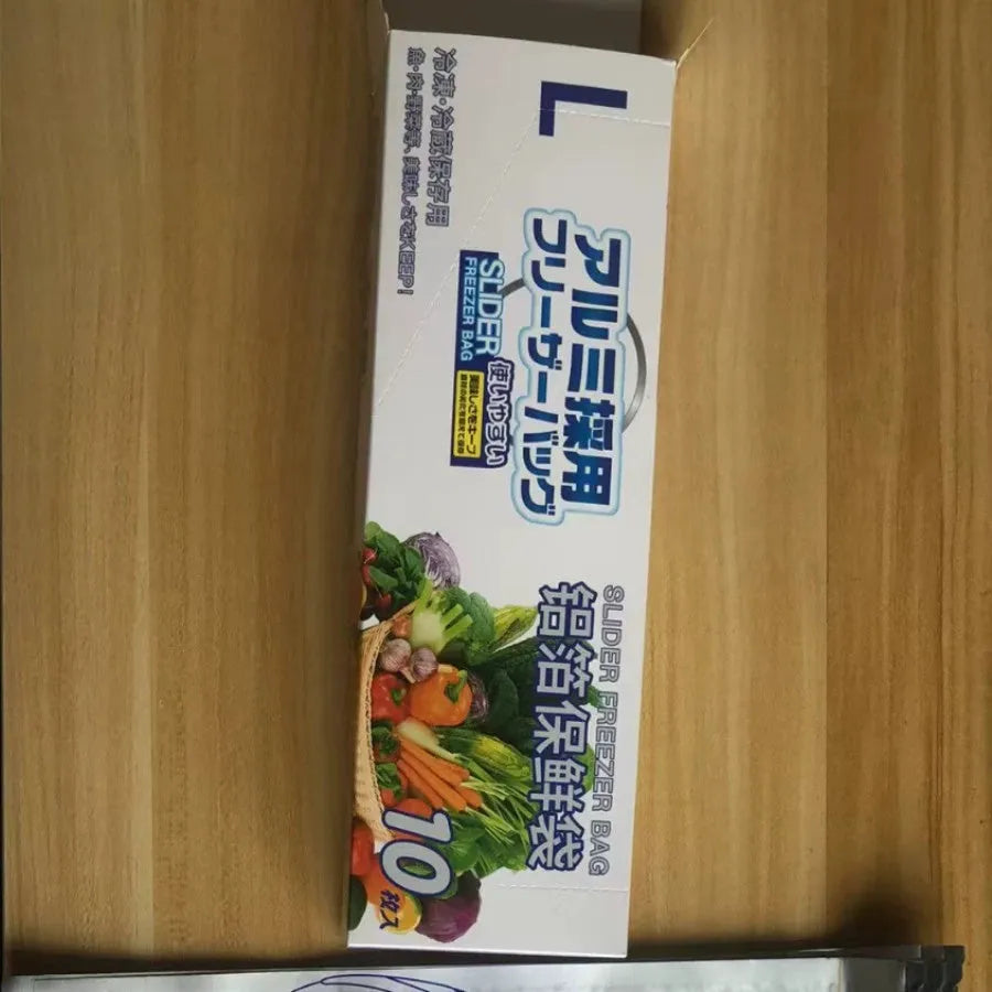 Pack of 10 aluminum foil fresh-keeping bags in three sizes for food storage.