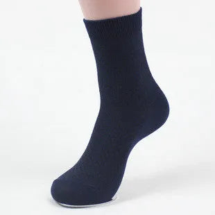 Men's bamboo fibre business socks in grey blue with a small square pattern.