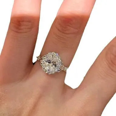 Silver adjustable bridal ring with geometric diamond design and ellipse shape