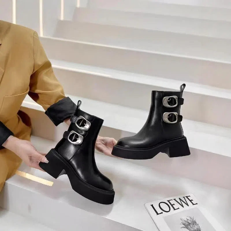 Women's ankle boots with metal buckle, block heel, round toe, side zipper, solid colour design