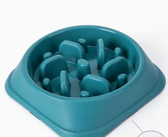 Anti-choke slow feeding dog bowl in plastic with anti-skid base, blue colour