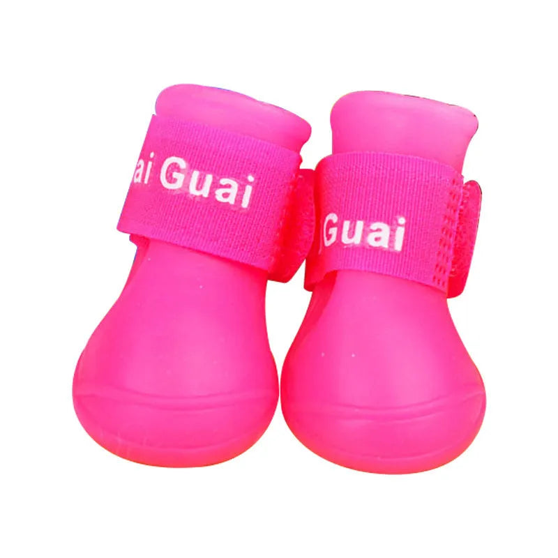 Soft non-slip silicone pet rain boots for dogs in five colours, with rubber upper and textured sole