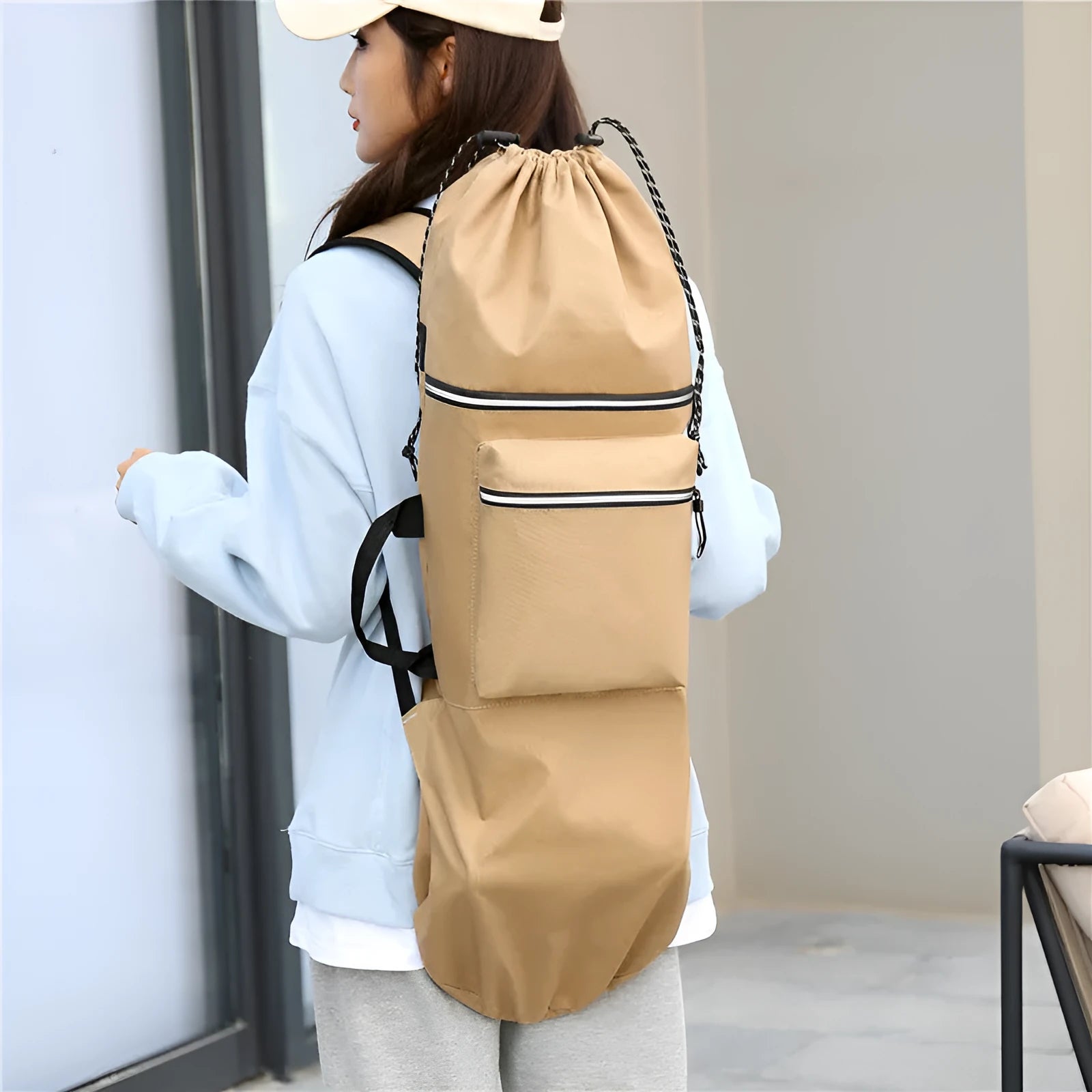 Lightweight waterproof nylon skateboard bag in camouflage colour with large capacity