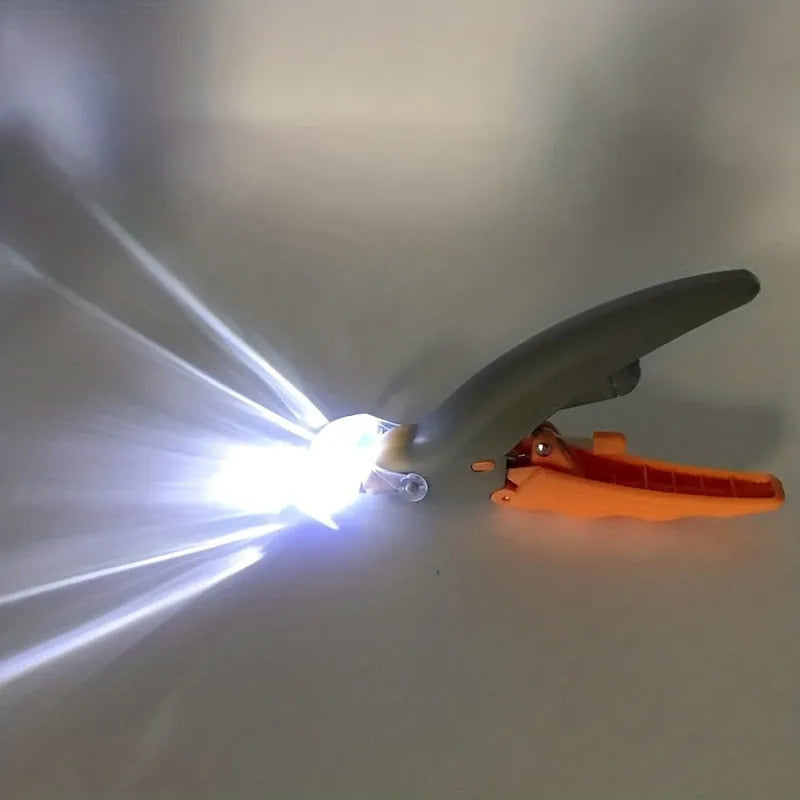 Yellow LED pet nail trimmer with magnifying glass and hardened steel blades for dogs and cats
