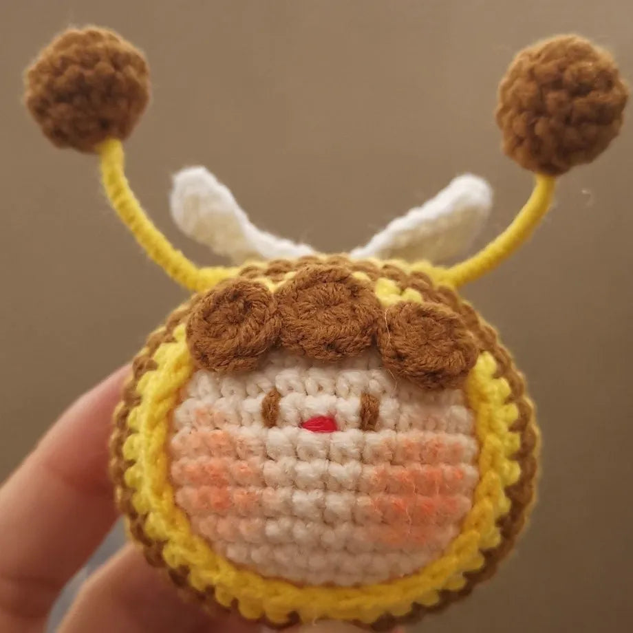 Handmade crocheted bee colony plush pendant for woolen dolls, two styles