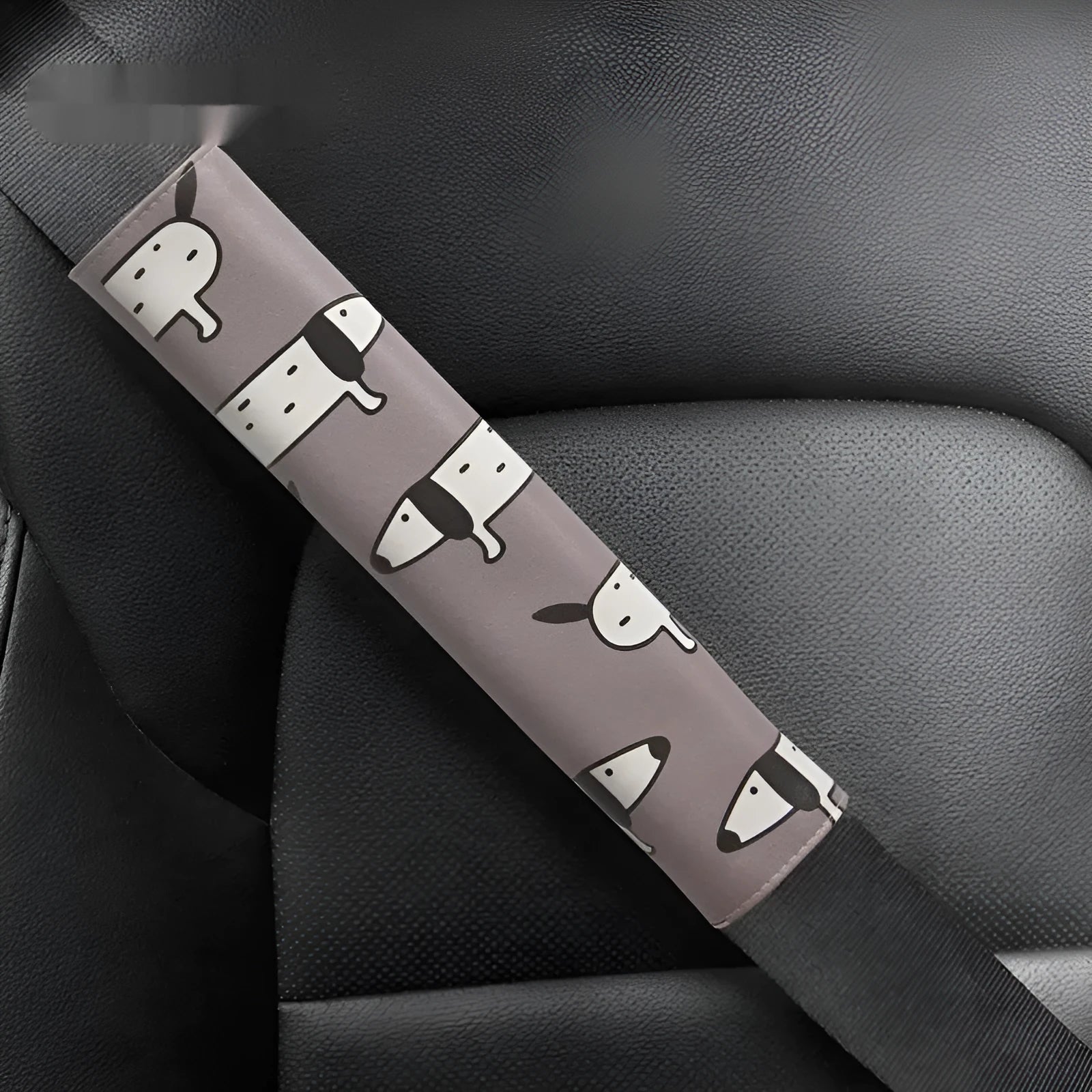 Cartoon dachshund print PU leather car seat belt shoulder protector pad