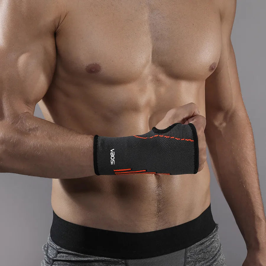 Adult wrist guard for tennis and outdoor sports in black colour with size options L M XL