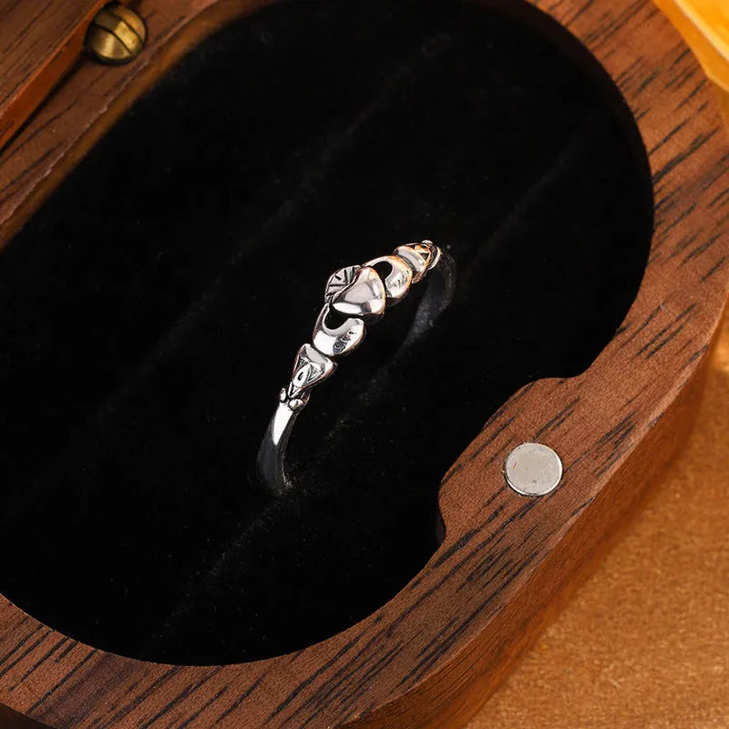 Love personalized small fresh open ring for women, retro silver heart shape on a copper base, adjustable band