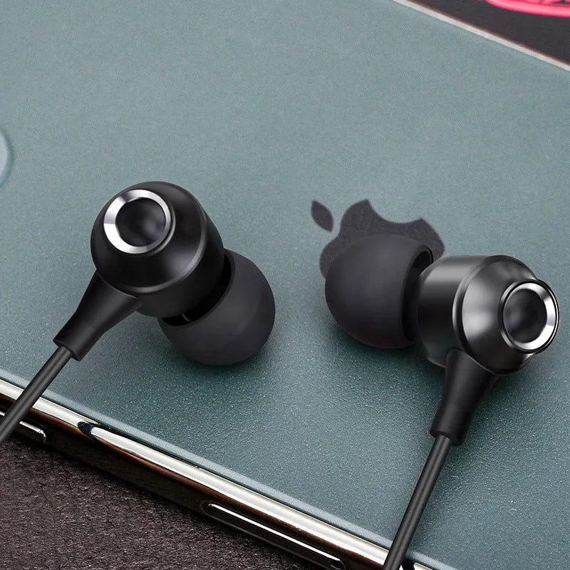 Wired in-ear headphones with 3.5mm straight plug, silicone earplugs, and 1.2m TPE cable