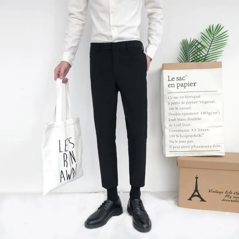 Men's straight-leg cotton trousers in khaki with drawstring waist, Korean-style fold craft, available in sizes 28-34
