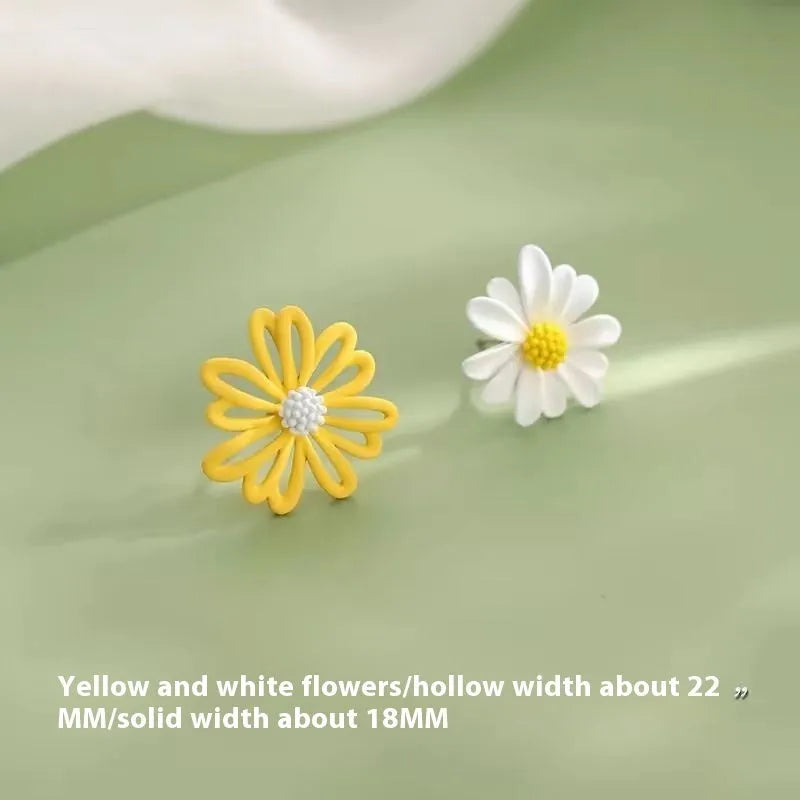 Summer flower stud earrings in alloy with colourful two-tone designs