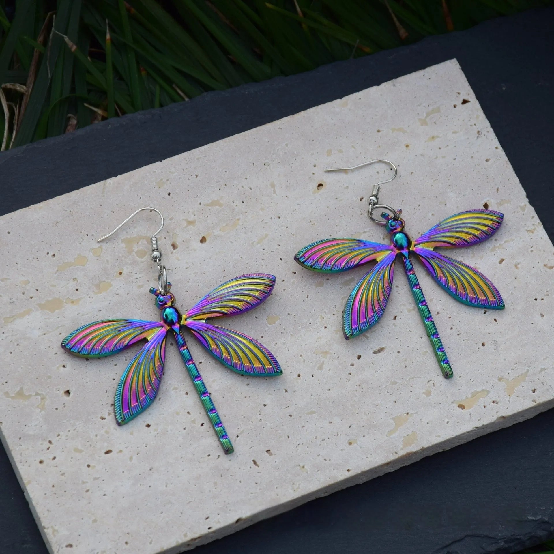 Rainbow-coloured alloy dragonfly keychain keyring with 60cm snake chain necklace and earrings set