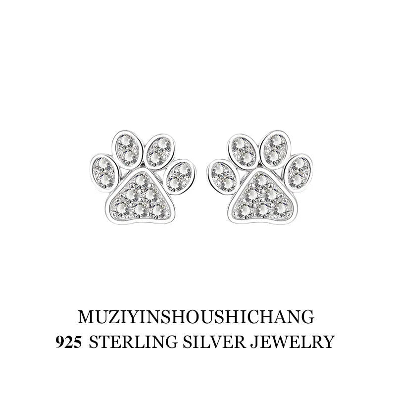 Pair of 925 sterling silver cat's paw stud earrings with full zircon surface, silver colour, 1.5 cm diameter