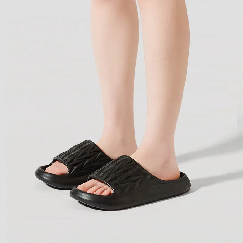Leaf texture EVA household slippers in multiple colours with non-slip sole