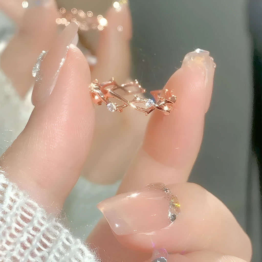 Inlaid zirconium thorns light luxury ring on index finger, rose gold copper, adjustable opening