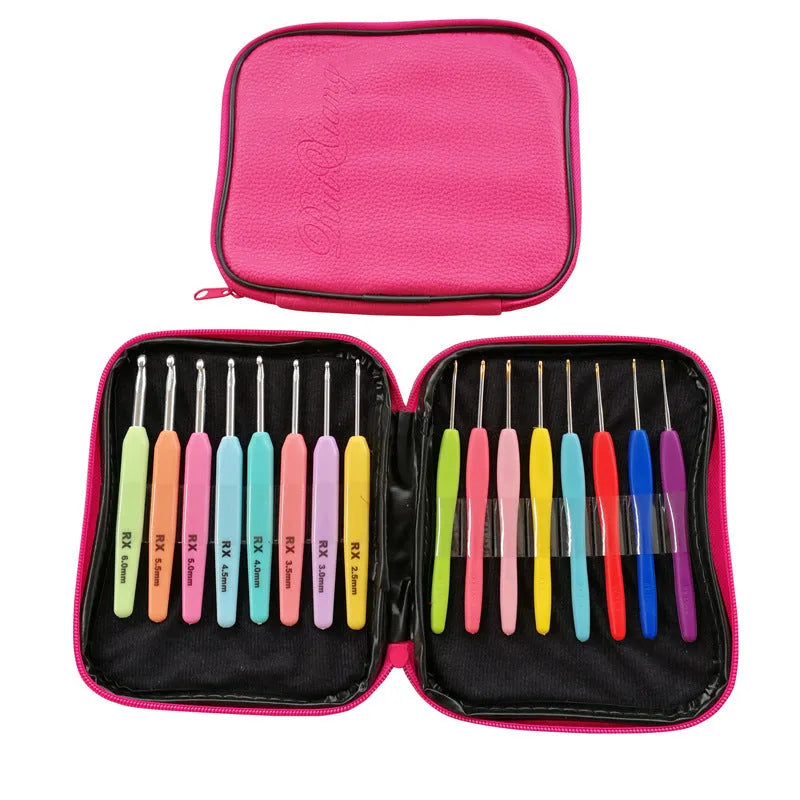 Complete set of 16 crochet hooks with soft and hard handles in a PU storage bag