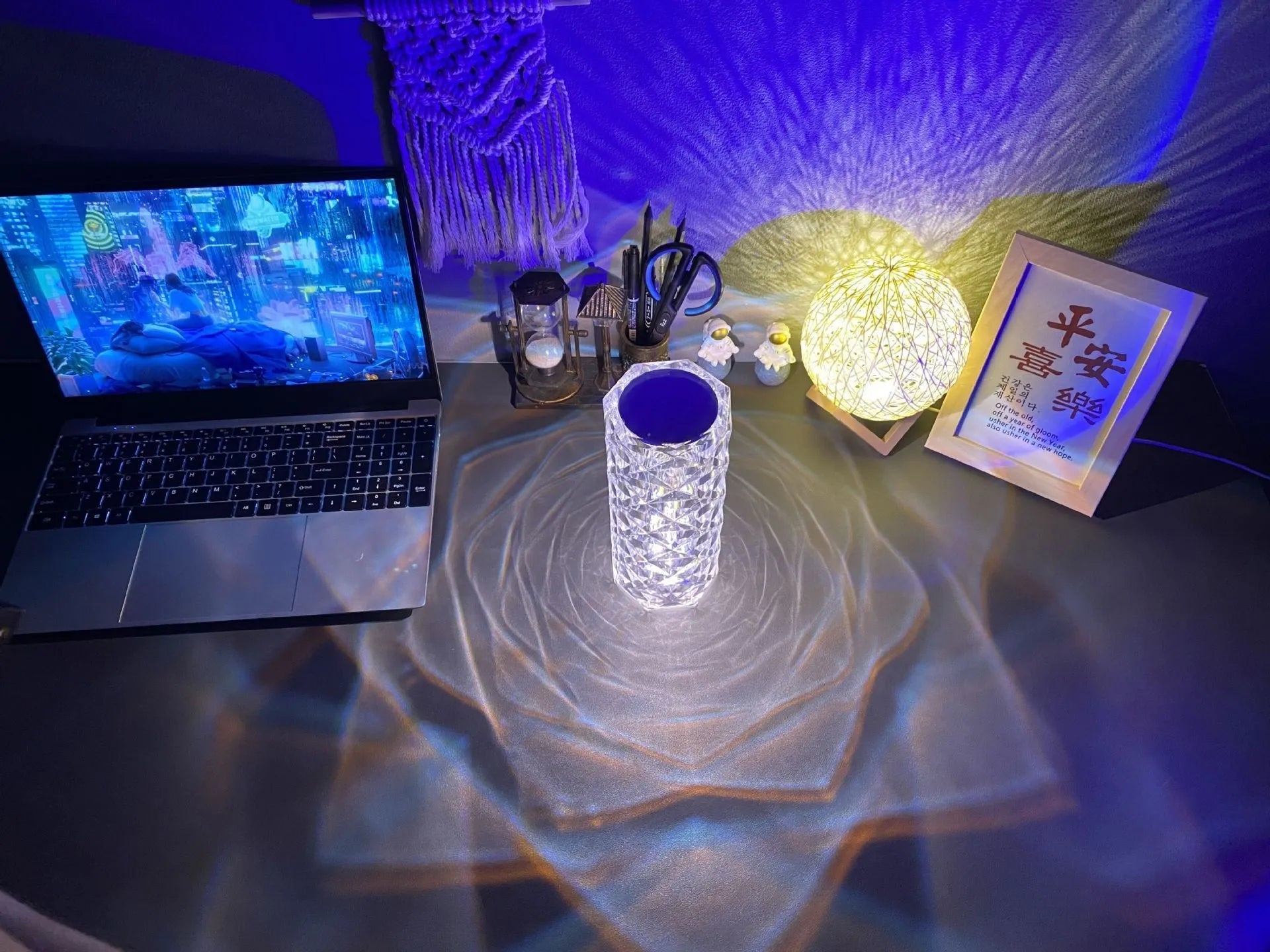 Romantic LED rose diamond table lamp in white light with touch switch, PAMA acrylic construction