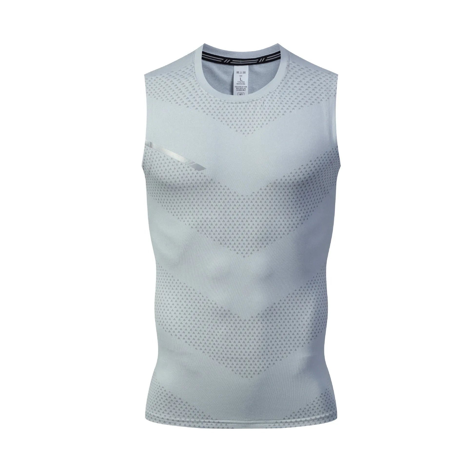 Man wearing a solid colour quick-dry athletic tank top for summer sports.