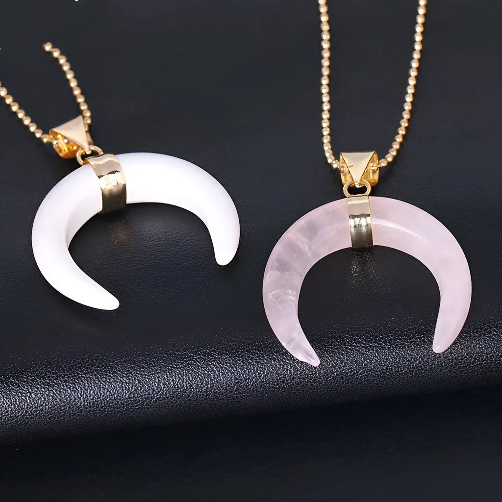 Natural stone crescent moon pendant necklace with 45cm chain and electroplated copper fittings